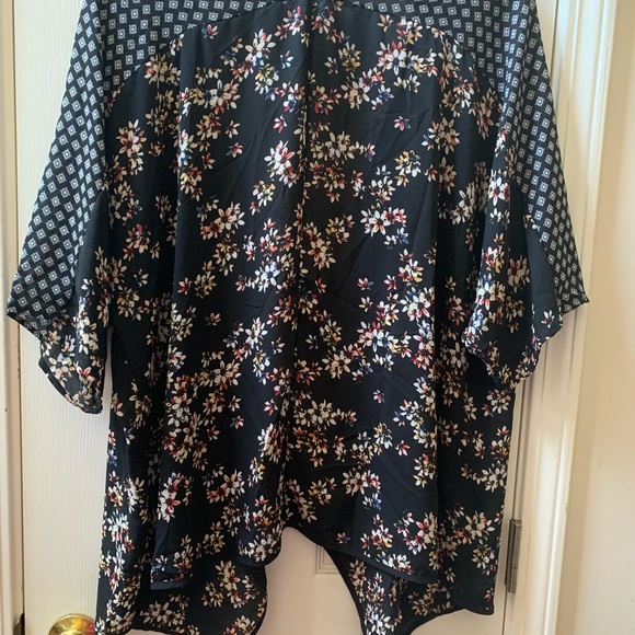 New Directions Woman - Picture 2 of 4